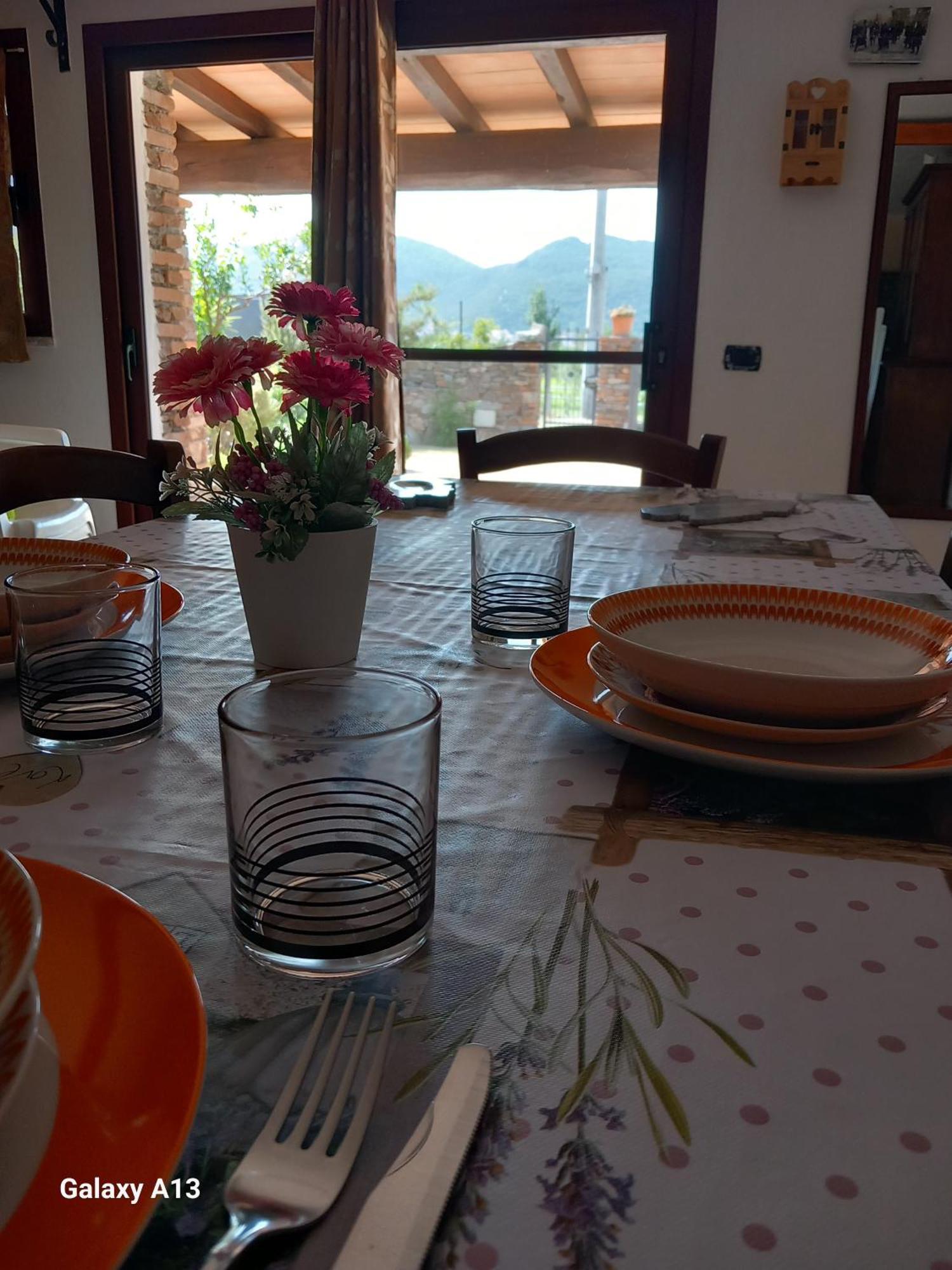 Casa Con Bella Vista Apartment ซินิสโกลา ภายนอก รูปภาพ